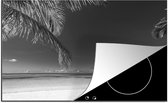 KitchenYeah® Inductie beschermer 80x52 cm - Bora Bora - Steiger - Strand - Zwart - Wit - Kookplaataccessoires - Afdekplaat voor kookplaat - Inductiebeschermer - Inductiemat - Inductieplaat mat