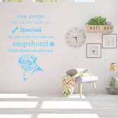 Muursticker Mopshond -  Lichtblauw -  60 x 84 cm  -  woonkamer  nederlandse teksten   - Muursticker4Sale