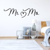 Muursticker Mr & Mrs Hart -  Lichtbruin -  120 x 31 cm  -  engelse teksten  slaapkamer  alle - Muursticker4Sale