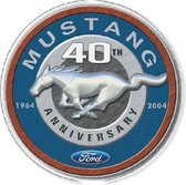 Mustang 40th Round.  Metalen wandbord Ø 30 cm.​