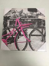 Grijs schilderij met roze gekleurde fiets - 4 stuks