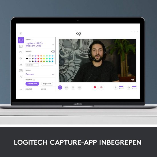 Application Logitech Capture sur un MacBook, avec vidéo en direct d'un homme portant un casque.
