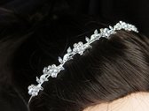 Tiara Zilver - Bloemenversiering - Diamantjes - Haarsieraad - Diadeem