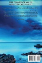 Le dos du livre 'The Power of Your Subconscious Mind' avec un paysage océanique et du texte.