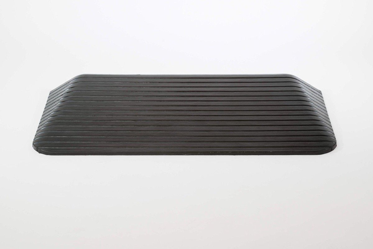 Rubber drempelhulp 10,3 cm met schuine zijvlakken - Roege international