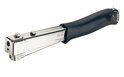 Zilveren hamertacker met een zwarte, ergonomische anti-slip handgreep. Zilveren metalen voor- en achterkant met schroeven.