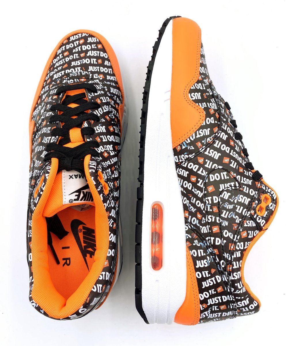 Nike Air Max Axis Premium sneakers Heren Zwart | Bestel online »  Intersport.nl