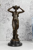 Decoratief Beeld - Bronzen Poserende Vrouw - Brons En Natuursteen - Wexdeco - Brons - 14.7 X 12.9 Cm