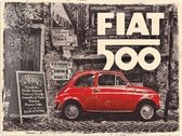 Fiat 500 voiture rouge dans la rue. Plaque murale en métal en relief 30 x 40 cm