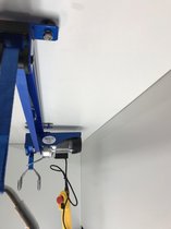 Electrische Fietslift blauw met blauwe hijsbanden 125kg met CE-Keur certificering