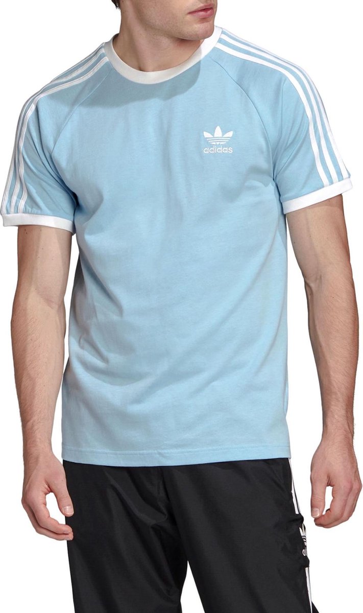 adidas T shirt Mannen lichtblauw wit bol
