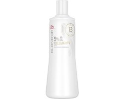 Onthullende crème Blondor Freelight Wella 6% 20 vol (1L)