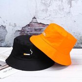 Bucket hat - vissershoedje - oranje - sigaret - no chill