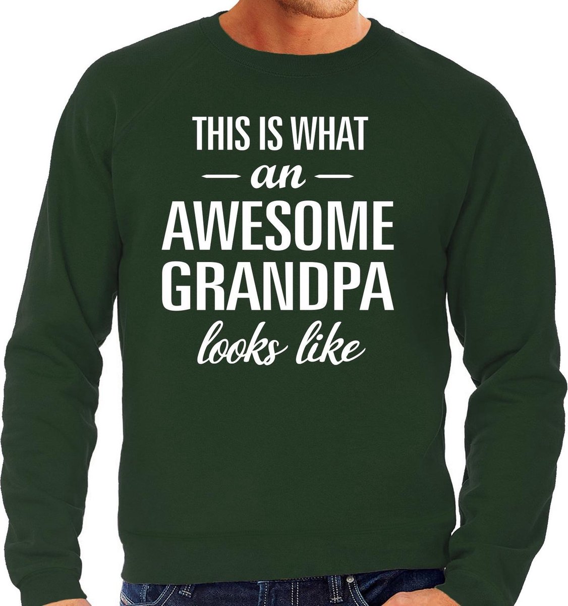 Afbeelding van product Bellatio Decorations  Awesome grandpa - geweldige opa cadeau sweater groen heren - Vaderdag sweater / verjaardag kado trui XL  - maat XL