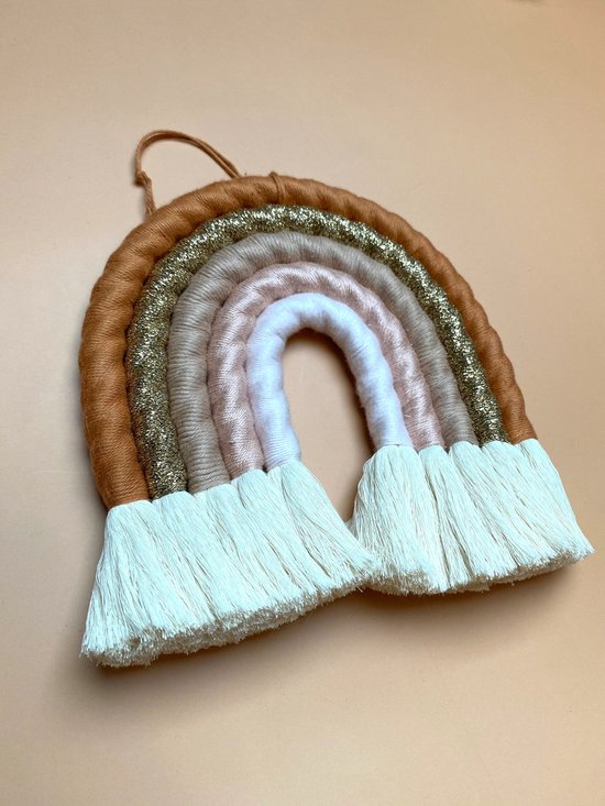 Macramé regenboog wandhanger zelf maken - unicorns & fairytales