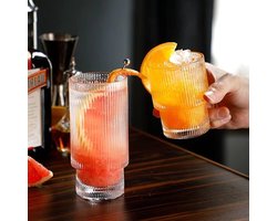 Geribbelde glazenset met glazen rietje, drinkglazen, origami-stijl, glazen bekers, rible vintage glaswerk, 4-delige 310 ml longdrinkglazenset, glazen set ideaal voor cocktails (longdrinkglazen 6 set)
