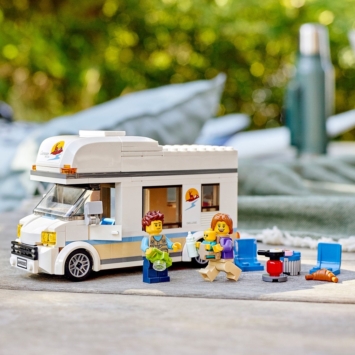 LEGO City Vakantiecamper 60283 — afbeelding 13