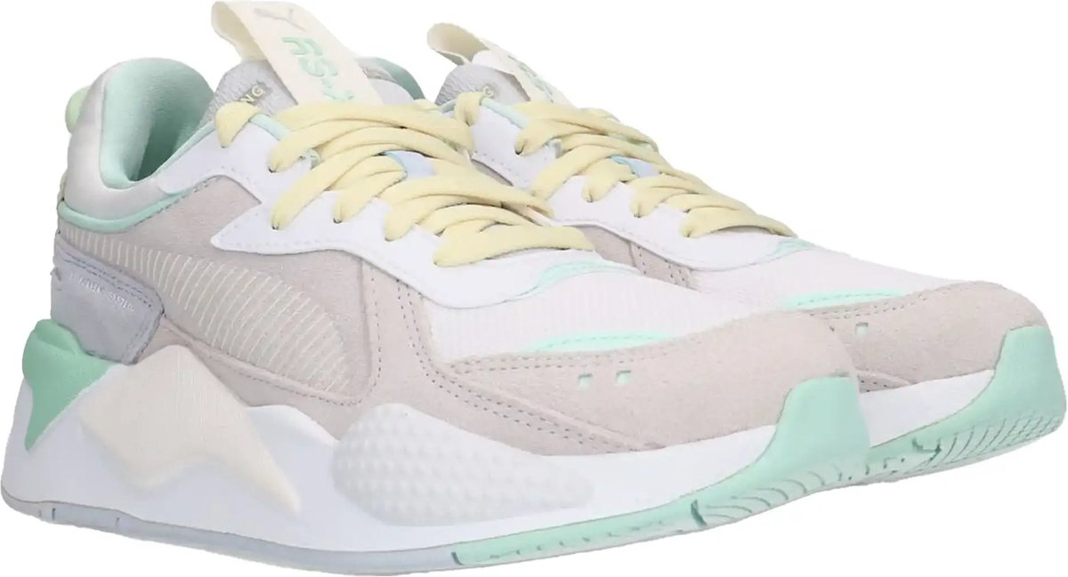 RS-X Reinvention Feather Schoenmaat Grijs