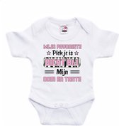 Bellatio Decorations baby rompertje - roze - favoriete plekje - oom en tante - cadeau romper 56