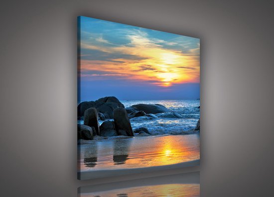 Canvas Schilderij - Landschap - Zee - Oceaan - Rotsen - Zonsondergang - Wolken - Horizon - Strand - Inclusief Frame - 80x60cm (lxb)