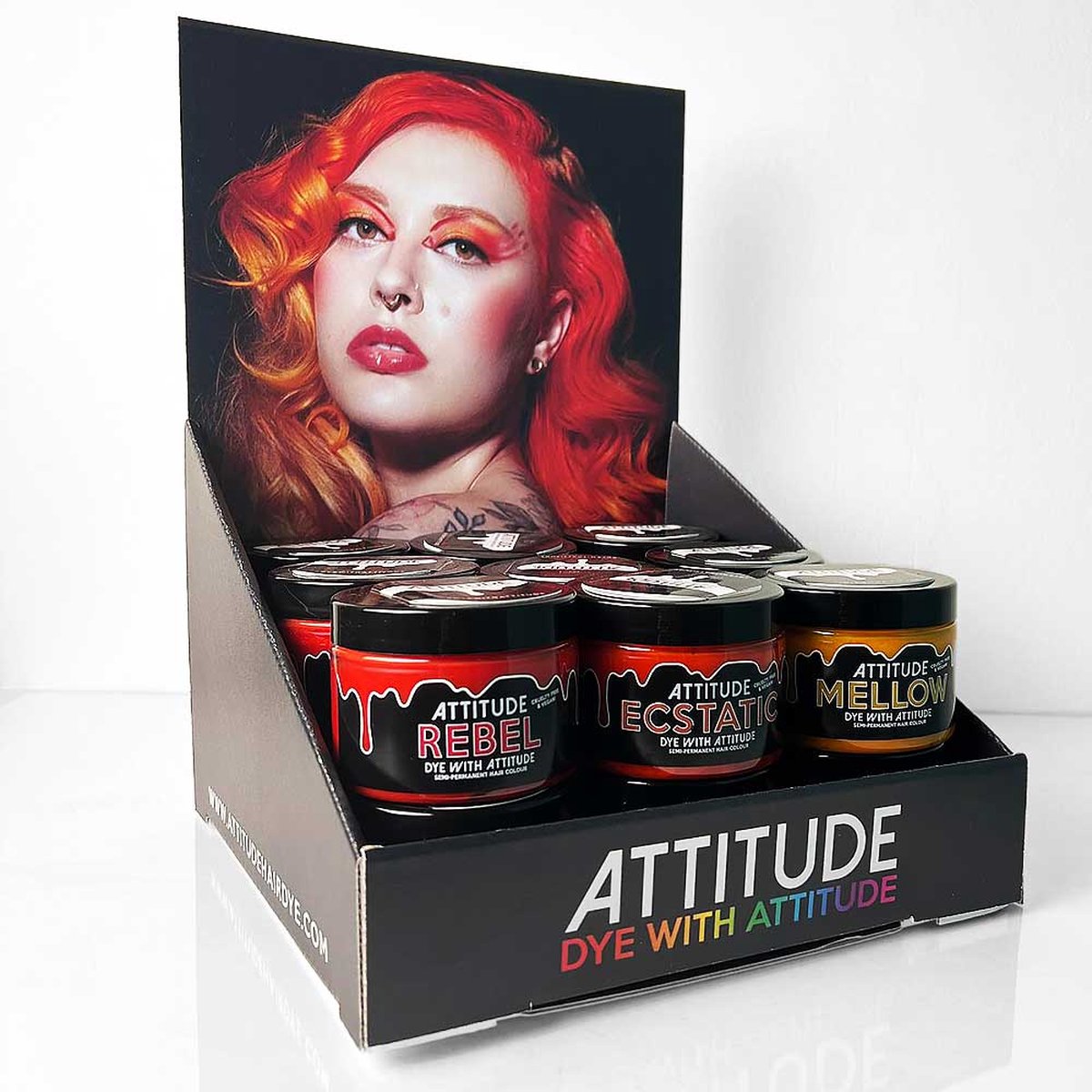 Attitude Hair Dye - A4 Fire Fire Product display - Zwart