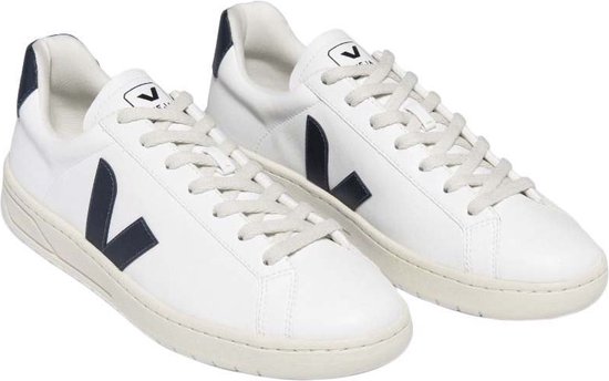 Veja Urca Cwl Sneakers Wit EU 43 Man