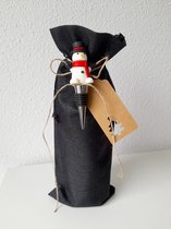 Wijnfleszak met wijnafsluiter - jute look - zwart - sneeuwpop - sneeuwman - Kerst wijnfles afsluiter - cadeau verpakking