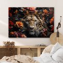Een glazen schilderij van een leeuw te midden van bloemen, hangend boven een commode in een slaapkamer.
