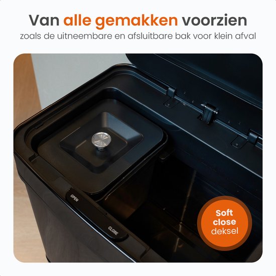 Close-up van het deksel van een zwarte prullenbak met 'Soft close' erop.