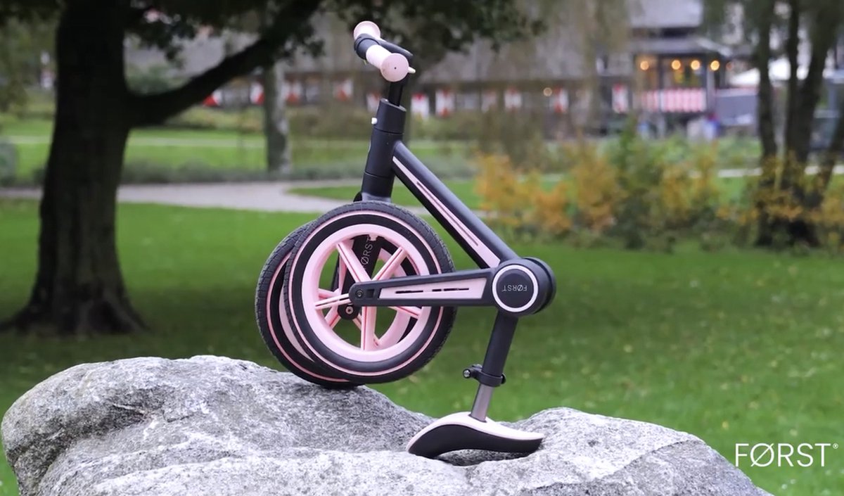 Først Loopfiets 2 Jaar - Balance Bike - Loop Fiets - Speelgoed Vanaf 2 Jaar - Jongens & Meisjes - Opvouwbaar - Roze — afbeelding 7