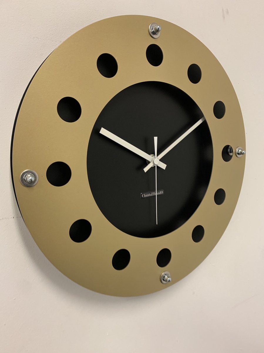 Wandklok CHANTALBRANDO -- GOLDEN EARRING -- MODERN DESIGN --
