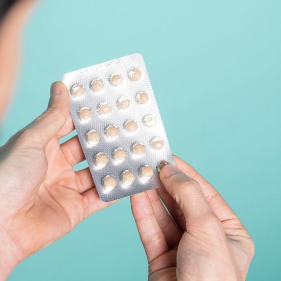 Neofollics Hair Growth Supporting Tablets – Geavanceerd supplement met Biotine, Saw Palmetto & EGCG – Vermindert haaruitval & ondersteunt gezonde haargroei – 100 tabletten