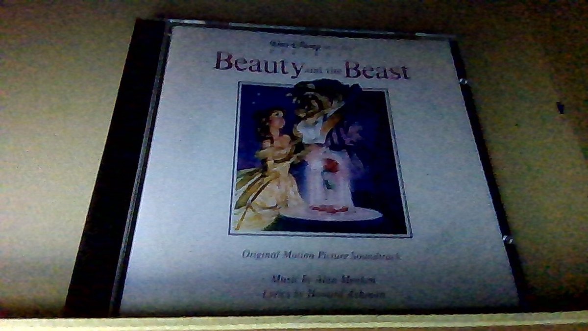 WALT DISNEY PRESENT BEAUTY AND THE BEAST