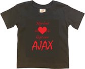 Amsterdam Kinder t-shirt | AJAX "Mijn hart klopt voor AJAX" | Verjaardagkado | verjaardag kado | grappig | jarig | Amsterdam | AJAX | cadeau | Cadeau | Zwart/rood | Maat 122/128