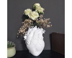 Heart shaped vase, anatomical flower pot, decorative flower vase, decoration, furniture, statue planter for wedding, party, living room, TV, cabinet, bedroom.