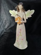 Een prachtig engelen beeld, engel met baby in armen. 27x14x10cm Leven / Hoop / Liefde