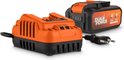 Oranje lader met stekker en oranje/zwarte Dual Power accu met logo 'DUAL POWER' en '40V 2.5Ah'.