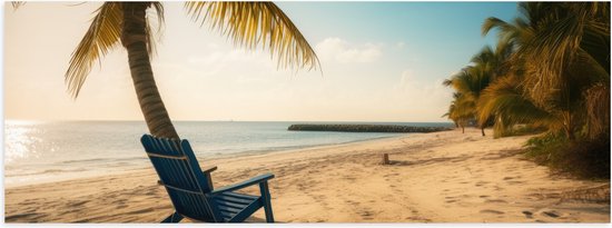 Poster (Mat) - Strand - Zee - Palmbomen - Zon - Stoel - 60x20 cm Foto op Posterpapier met een Matte look