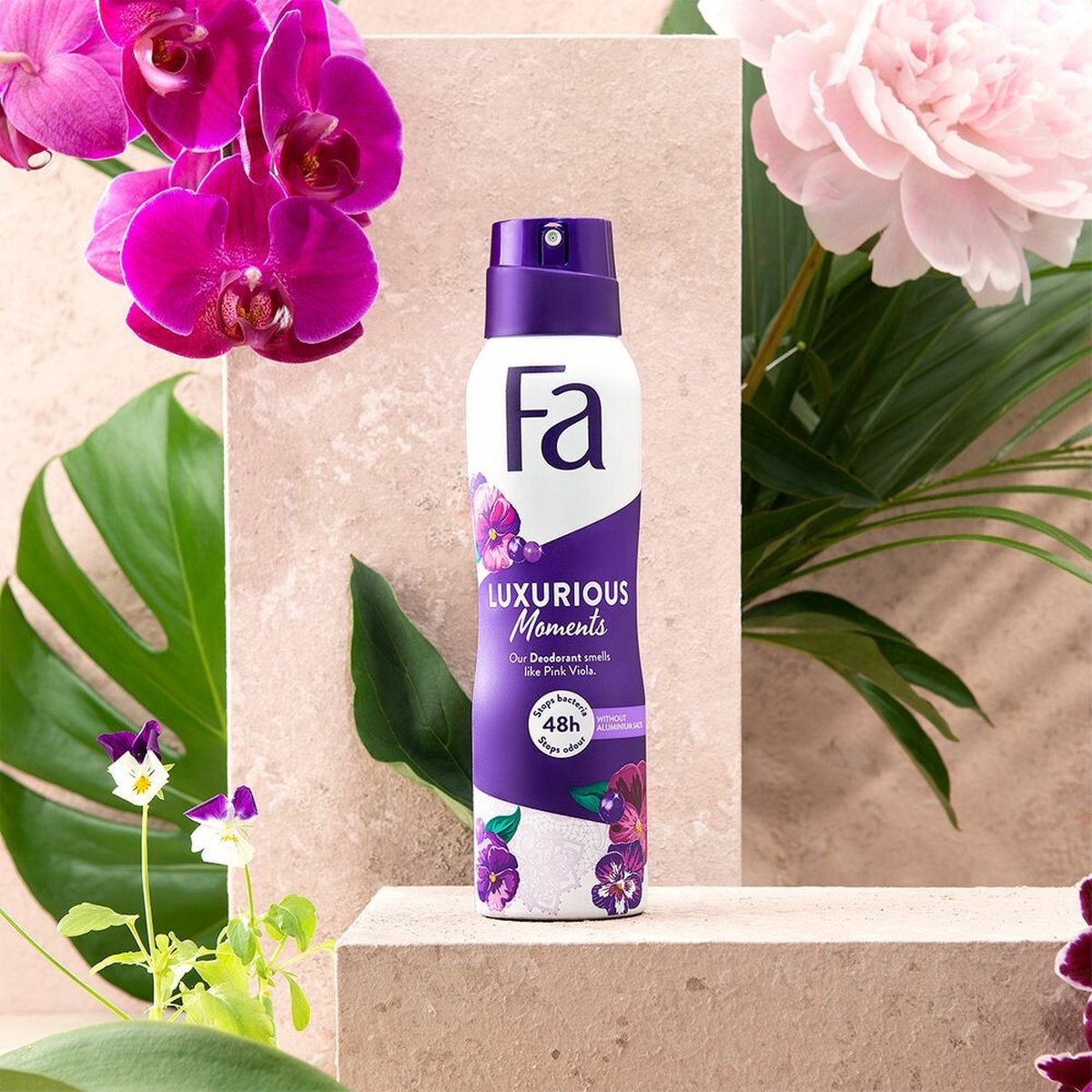 Fa Luxurious Moments Deodorant Spray 150ml - Voordeelverpakking 18 stuks