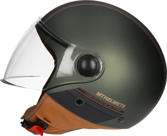 Donkergroene helm met bruine accenten, dubbele strepen en een doorzichtig vizier.