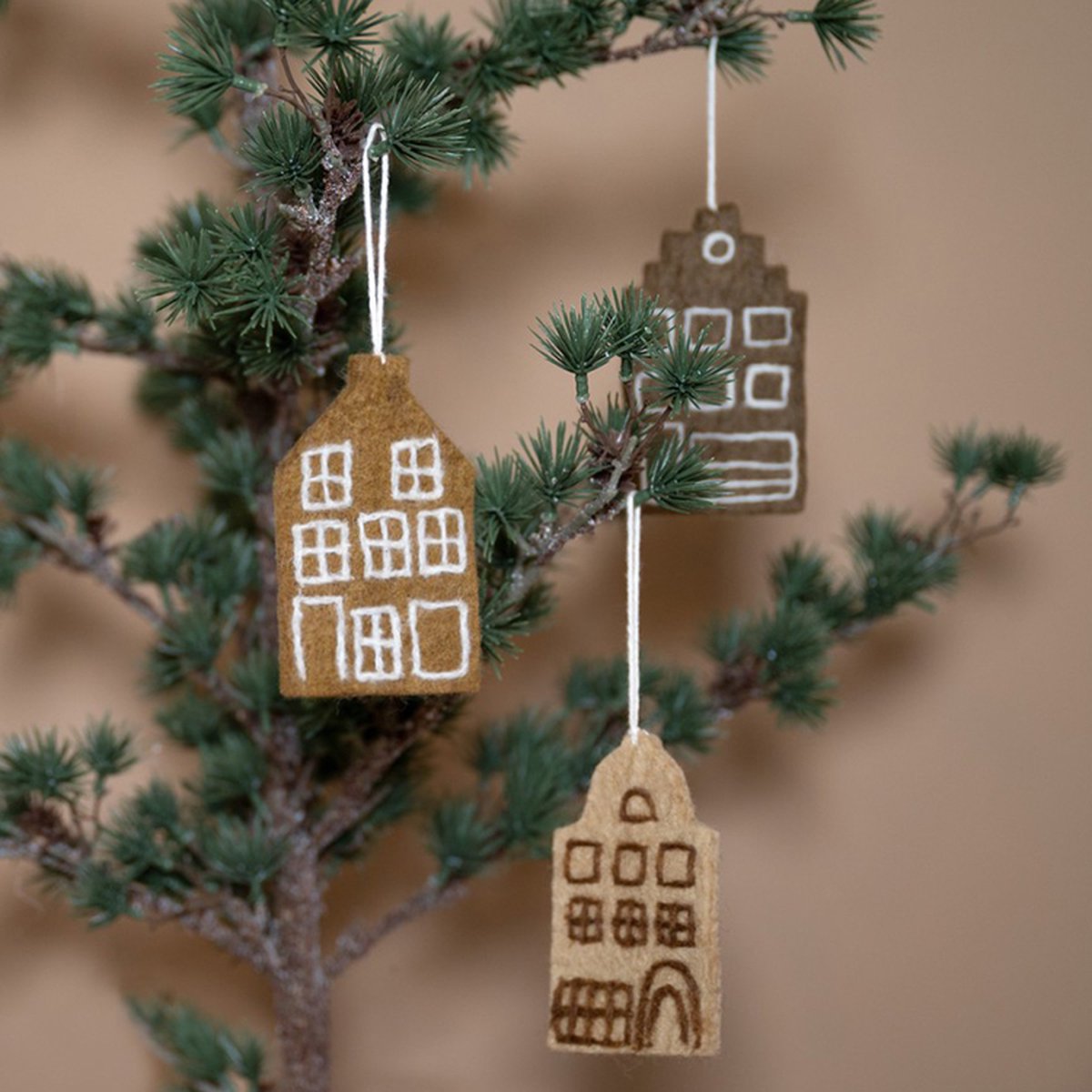 Hangers Vilt Complete Set - Grachtenhuisjes Gingerbread - 11x6cm - Fairtrade