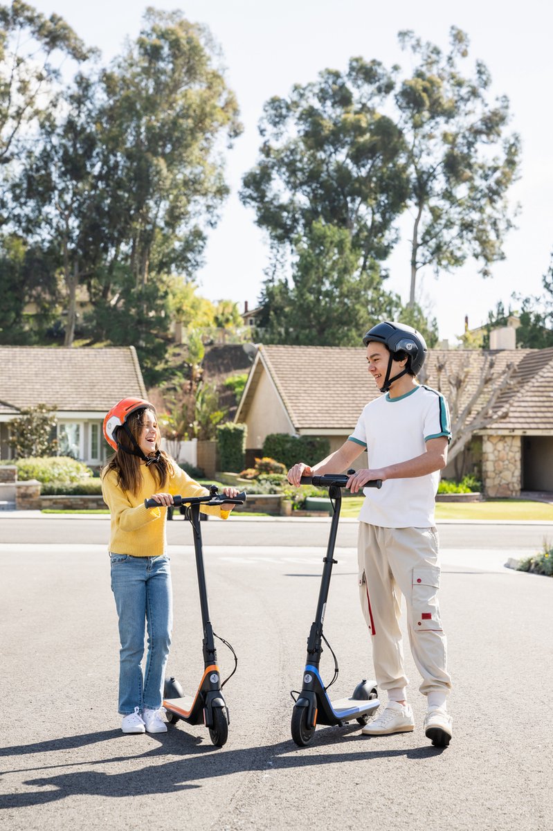 Ninebot Kickscooter C2 Pro E Powered by Segway E-step - Actieradius: 17km - Snelheid: 16km/h - Officieel Benelux model – foto 7