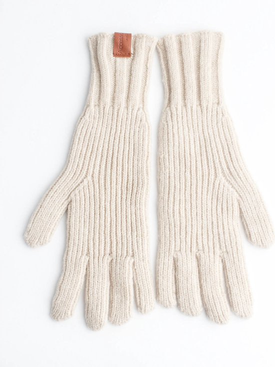 Auxane handschoenen- Accessories Junkie Amsterdam- Dames- Winter- Warme handen- Leren label- Opening vingertopper- Extra lang- Off white