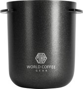 World Coffee Gear - Dosing Cup - 58mm diameter - Mat Zwart - koffie dosering - koffie accesoires - barista accesoires - koffie musthave - koffie gadget - professionele koffie - barista musthave - RVS - mat zwart