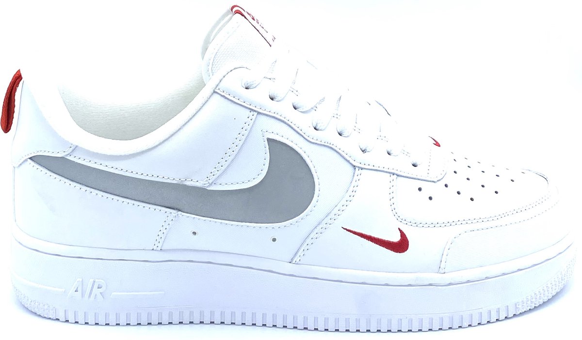 Nike Nike Air Force 1 ‘Reflective Swoosh’ Limited Edition- Sneakers Heren Wit