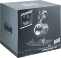 Verpakking van de Batman-figuurlamp met afbeelding van de lamp en de tekst "BATMAN FIGURINE LIGHT".