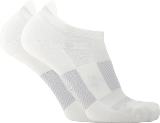 OS1st TA4 thin air compressie sneakersokken maat M (39-43.5) – wit – sportsokken – verkoelend – temperatuurregulerend - naadloos – voorkomt blaren – verbeterd de doorbloeding