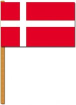 Luxe zwaaivlaggen Denemarken 30 x 45 cm - Op houten stok