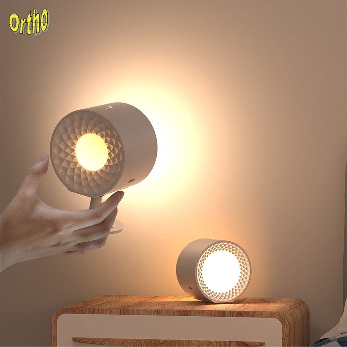 Ortho® - Oplaadbare LED Wandlamp - Nachtlampje - 360° Roterende Magnetische Bal - Timer functie - USB oplaadbaar - Eventueel bevestigen zonder Schroeven - Wit licht - Wit