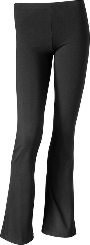 Pantalon de sport noir pour femme à jambes évasées.